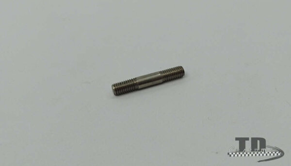 Studs -M6 x 33 mm 12-10-11 mm for motor cover Lambretta - stainless steel